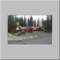 Becker's Roaring River Chalets